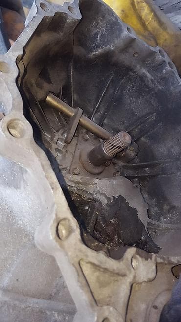 tucson: Kia Tucson коробка механика 2.0 объём 2005 год — 2