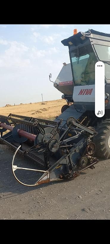 водный мото: Комбайн зерноуборочный Ростсельмаш «Нива» - Самоходный комбайн с — 3