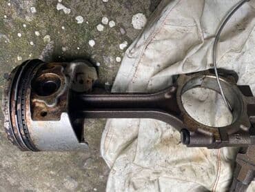 Mitsubishi Diamante F31 Поршень с шатуном, Мицубиси Диамант поршень с