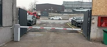 Сдаётся парковка для авто. в день 300 сом. Охраняемая территория