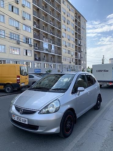 mini cooper: Honda Fit: 2003 г., 1.3 л, Вариатор, Бензин, Хэтчбэк — 1