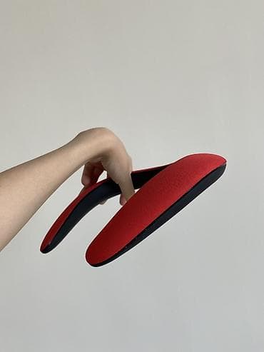 чехии: Портативная шейная колонка (накладные «на шею» Bluetooth‑наушники) - — 4