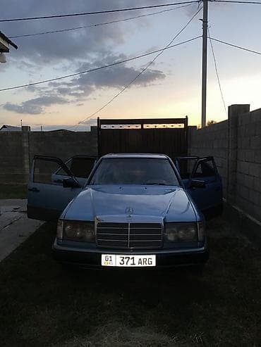 ом 651: Mercedes-Benz W124: 1988 г., 2.3 л, Механика, Бензин, Седан — 6