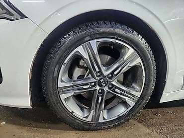 Продажа авто: Kia K5: 2020 г., 2 л, Автомат, Бензин, Седан — 5