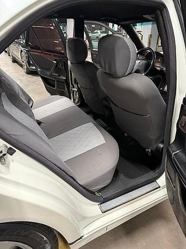 lexus is 2008: Mercedes-Benz E-Class: 2000 г., 3.2 л, Автомат, Бензин, Седан — 5