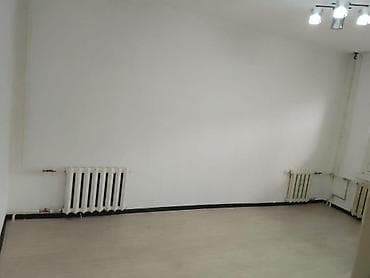 Квартиры: 1 комната, 35 м², 1 этаж, Старый ремонт — 10