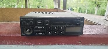 электроника 5: Колдонулган, 1-DIN, Системасыз, Оперативдик эс-тутумсуз ГБ ОЭТ, Камтылган эс-тутумсуз Гб ПЗУ — 1