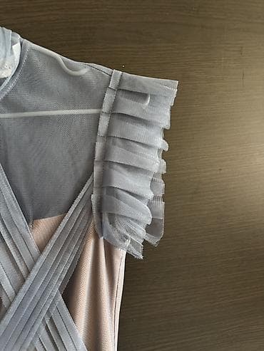 Жеке буюмдар: Кече көйнөгү, Коктейл, Узун модель, Фатин, Жеңдери менен, S — 8