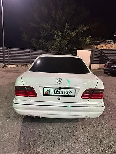 Mercedes-Benz E-Class: 2000 г., 5.5 л, Автомат, Седан — 3