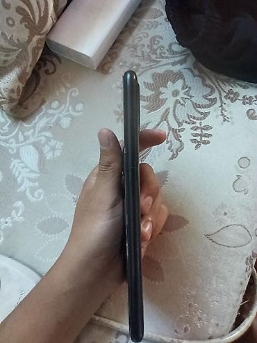 Техника и электроника: Samsung Galaxy A11, Б/у, цвет - Черный — 5