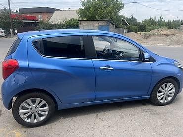 Chevrolet Spark: 2017 г., Хэтчбэк — 2