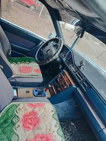 ош е34: Mercedes-Benz E-Class: 1988 г., 2 л, Кол менен иштөөчү, Бензин, Седан — 5