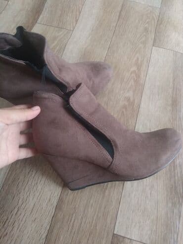 фирменная обувь из италии: Ботильоны 599сом замшевые 
Бренд Milano
 Куплено в Эмиратах — 3