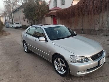 Скупка авто: Lexus IS: 2002 г., 2 л, Автомат, Бензин, Седан — 2