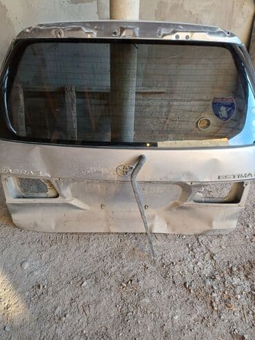 Стекло Заднее Toyota, 2004 г., Б/у, Оригинал at lalafo.kg Стекло Заднее Toyota, 2004 г., Б/у, Оригинал