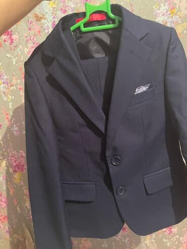 джинсы голубые: Кастюм брюки в отличном состоянии, качество🔥 с 5 до 7 лет 1200с — 3