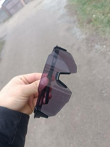 Спортивные хамелеон очки с панорамной монолинзой - Тип