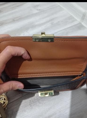 вещи из кореи: Сумка от Майкл Корс 
состояние отличное 👍 — 6