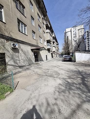 3 комнаты, 48 м², Моссовет Индивидуалка, 4 этаж, Старый ремонт — 2