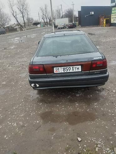 Mazda: Mazda 626: 1989 г., 1.8 л, Механика, Бензин, Хэтчбэк — 4