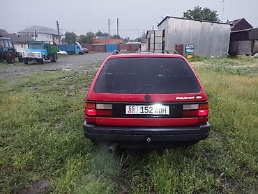 Продажа авто: Volkswagen Passat: 1991 г., 1.8 л, Механика, Бензин, Универсал — 7
