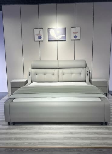 двух яросный крават: Двуспальная кровать современного дизайна в светло‑сером цвете — 1