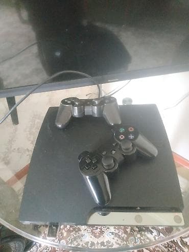 Игровая консоль Sony PlayStation 3 (Slim) с двумя беспроводными игры