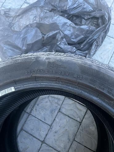 18 зима: Шины 2 штуки 235/45 R18 98V, индекс M+S - Размер: 235/45 R18 - — 1