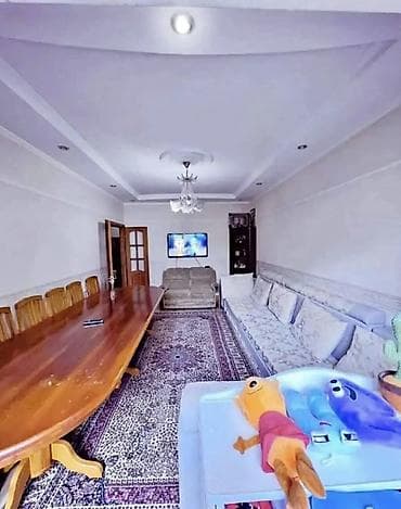 одно ком кв: 4 комнаты, 80 м², 105 серия, 4 этаж, Старый ремонт — 1