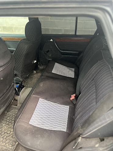 lexus rx 270: Mercedes-Benz W124: 1992 г., 2.3 л, Автомат, Бензин, Универсал — 5