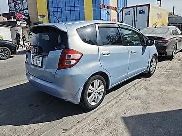 вампер хонда фит: Honda Fit: 2008 г., 1.3 л, Автомат, Бензин, Хэтчбэк — 3