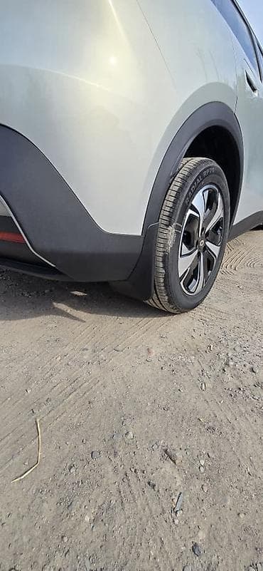 step 2: Changan Qiyuan Q05: 2026 г., 0.1 л, Автомат, Электромобиль, Кроссовер — 2