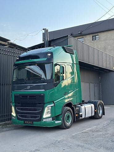 Кормораздатчики: Тягач, Volvo, 2019 г. — 1