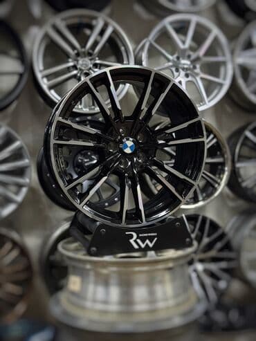 racing: Литые Диски R 19 BMW, Комплект, отверстий - 5, Новый — 1