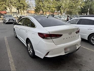 Hyundai Sonata: 2020 г., 2 л, Автомат, Газ, Седан — 4