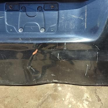 sprinter 4 4: Крышка багажника Honda, 2004 г., Б/у, Оригинал — 2