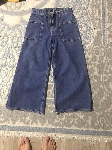 Үй костюмдары: Женский джинсы из плотного денима синего цвета с широкими прямыми — 1