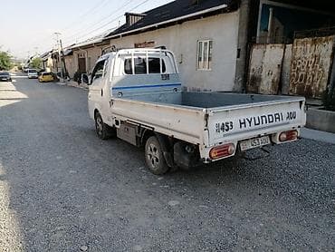 Транспорт: Hyundai Porter (портера) – малотоннажный бортовой грузовик. Основные — 2
