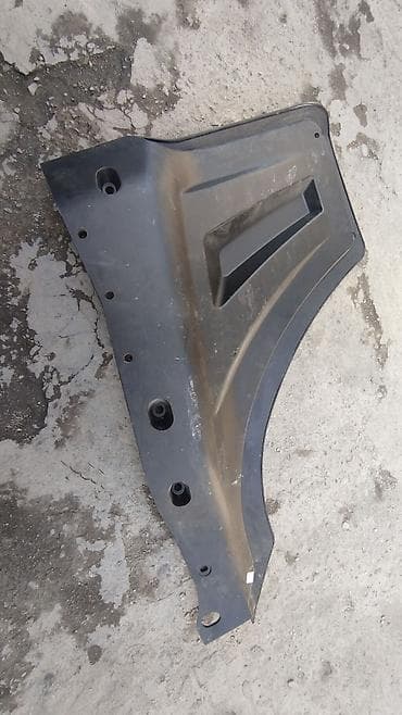 Продолжение двери. Вольво FH,13. Левая сторона