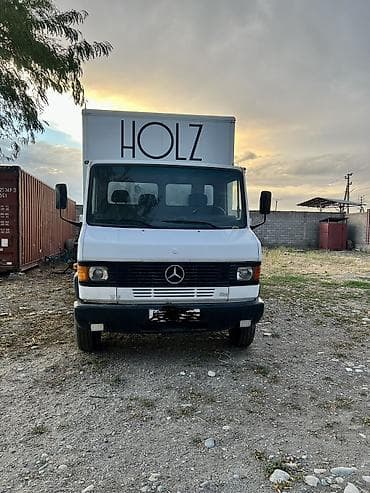 Грузовик, Mercedes-Benz, Стандарт, Б/у at lalafo.kg Грузовик, Mercedes-Benz, Стандарт, Б/у