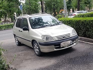 таеиа ист: Toyota Raum: 1997 г., 1.5 л, Автомат, Бензин, Хэтчбэк — 1