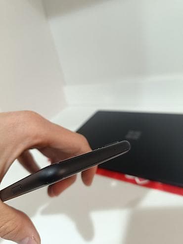 galaxy 51: Google Pixel 4 XL, 128 ГБ, цвет - Черный, 1 SIM — 5