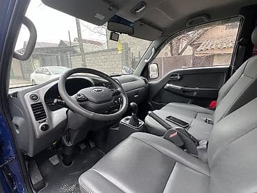 hyundai 55: Hyundai Porter: 2019 г., 2.5 л, Механика, Газ, Фургон — 8