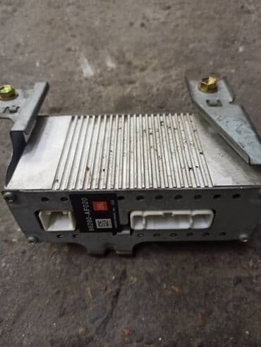 Б/у, 2-DIN, 10 ", Без системы, Без оперативной памяти ГБ ОЗУ, Без встроенной памяти Гб ПЗУ