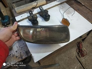 Правая противотуманная фара Toyota 2000 г., Оригинал