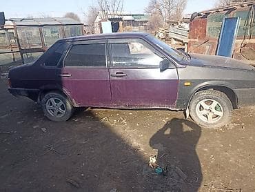 аудио системы: ВАЗ (ЛАДА) 21099: 1999 г., 1.5 л, Механика, Бензин, Седан — 2