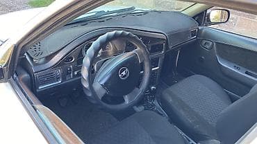нексия капот: Daewoo Nexia: 2011 г., 1.5 л, Механика, Бензин, Седан — 5