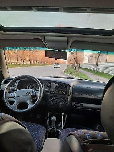 bmw 535: Volkswagen Vento: 1997 г., 1.8 л, Ручные, Бензин, Седан — 7