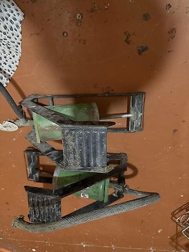 подушка для малыша: Ножные автомобильные насосы (2 шт.) Описание: - Классические ножные — 3