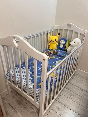 Детский кровать в хорошем состоянии 
Токмок с матрасом